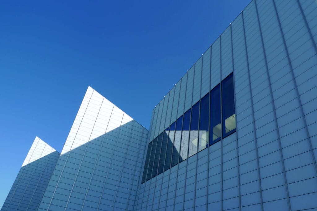 Los últimos 10 ganadores del Premio Pritzker de Arquitectura turner contemporary roofscape