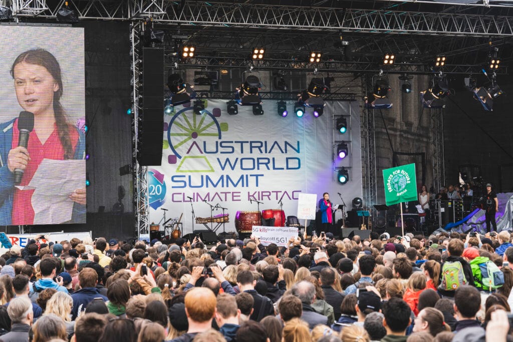 Greta Thunberg: el rostro de la hipocresía del activismo Greta Thunberg activismo