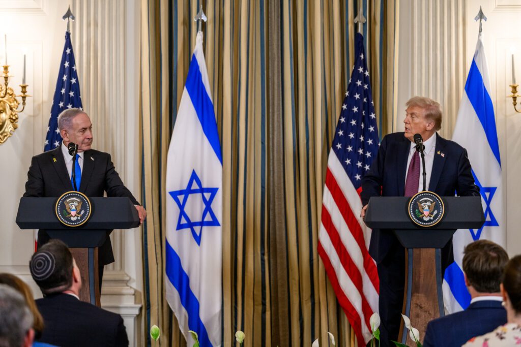 La hegemonía narrativa del caso Trump–Israel–Gaza president donald trump and israeli prime minister benjamin netanyahu hold a joint press conference