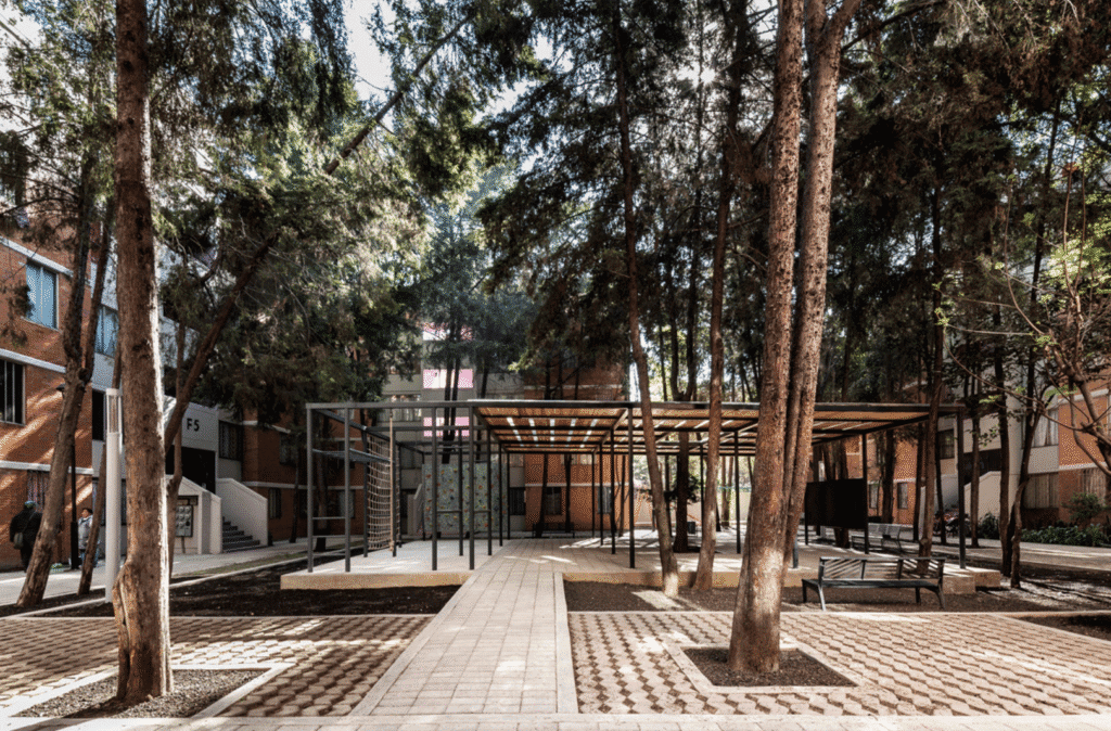 Arquitectura latinoamericana contemporánea: 5 ejemplos de una condición compartida Arquitectura latinoamericana contemporánea Rozana Montiel