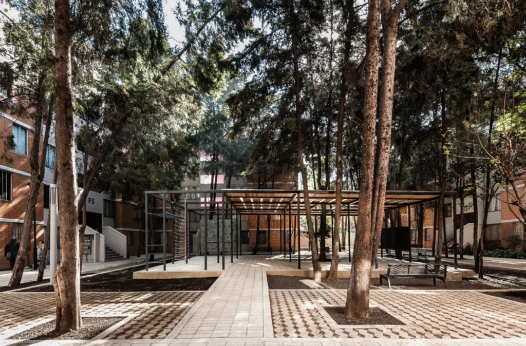 Arquitectura latinoamericana contemporánea: 5 ejemplos de una condición compartida Arquitectura latinoamericana contemporánea Rozana Montiel