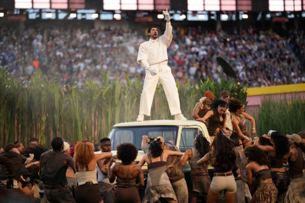 Bad Bunny y el Super Bowl 60: todos los fenómenos en un escenario bad bunny show del super bowl