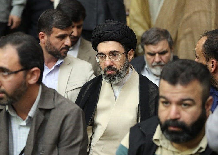Cae Jamenei: 5 ejes de sucesión y riesgo de guerra sin fin hojjat ol islam sayyed mojtaba khamenei (cropped)