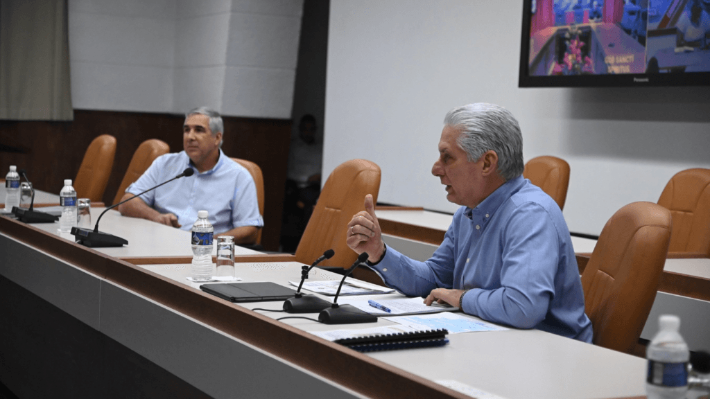 Díaz-Canel dice que se puede refinar el crudo cubano