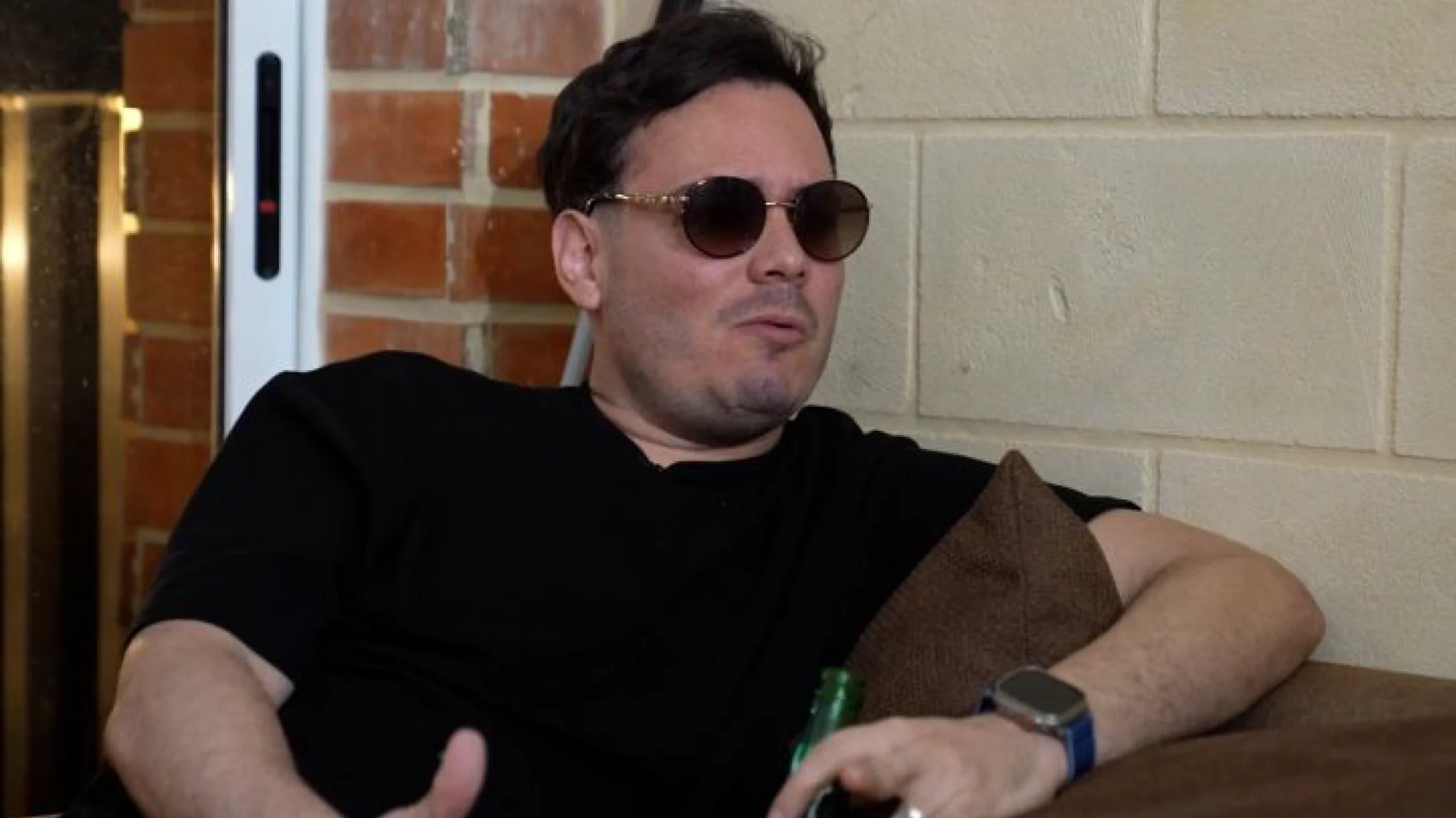 Cuba: la farsa del cambio y la continuidad del poder Sandro Castro vende capitalismo a CNN