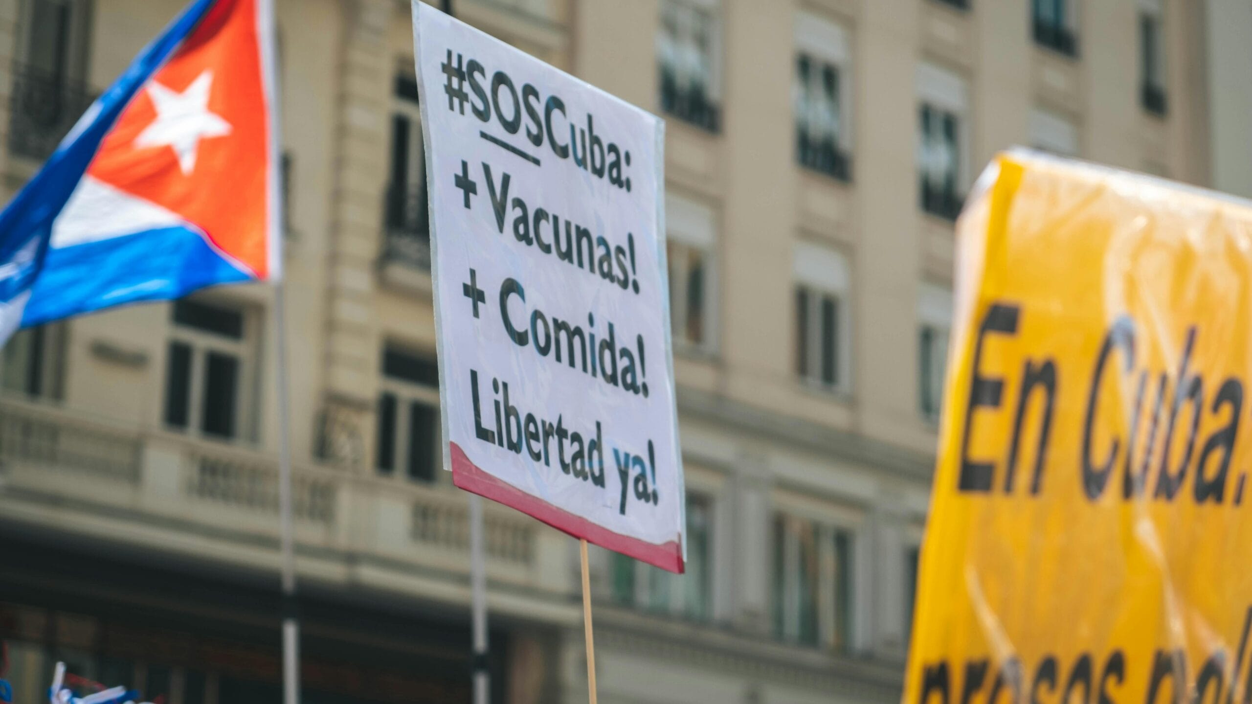 Cuba: la farsa del cambio y la continuidad del poder presos políticos