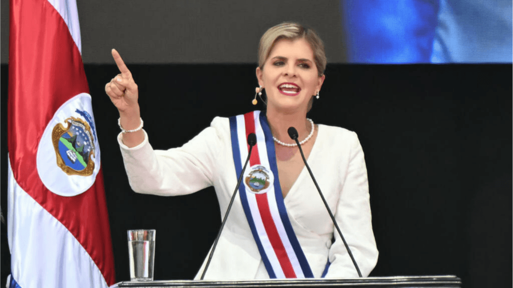 Laura Fernández