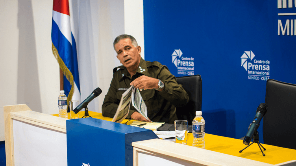 régimen cubano decide ahora quién entra y quien sale de cuba