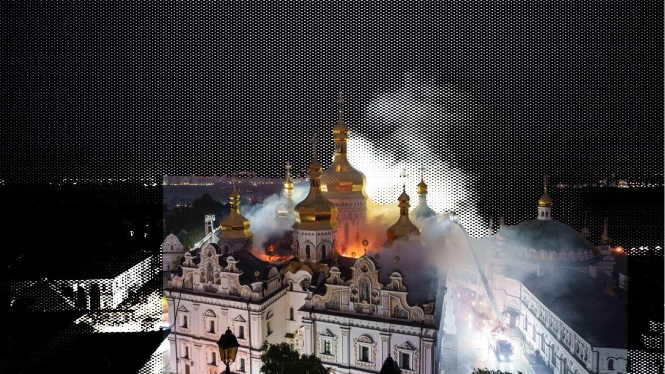 Inicio ataque a la Catedral de la Dormición en Kiev
