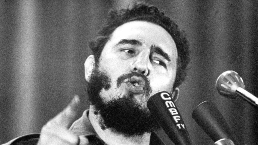 Díaz-Canel anuncia medidas: el régimen cubano repite lo mismo desde 1990 dictador Fidel castro