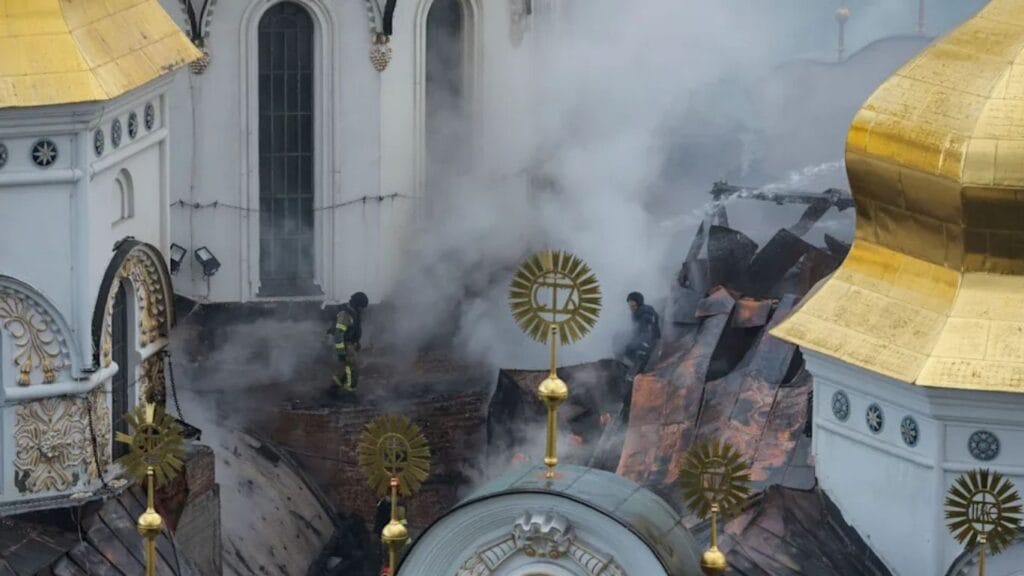 Ataque a la Catedral de la Dormición en Kiev
